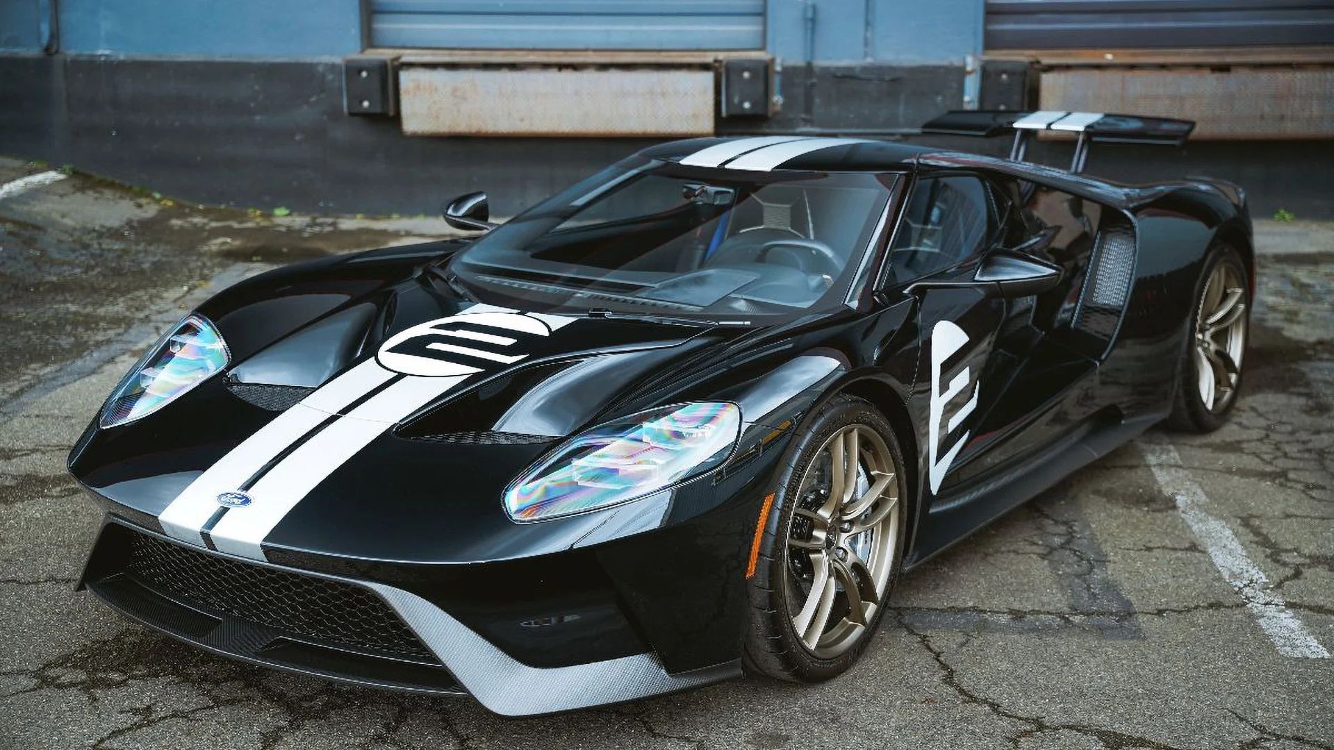 ford-gt-2017-68271d945c6156d6f069864f-1 فورد جیتی (Ford GT) مدل سال 2017