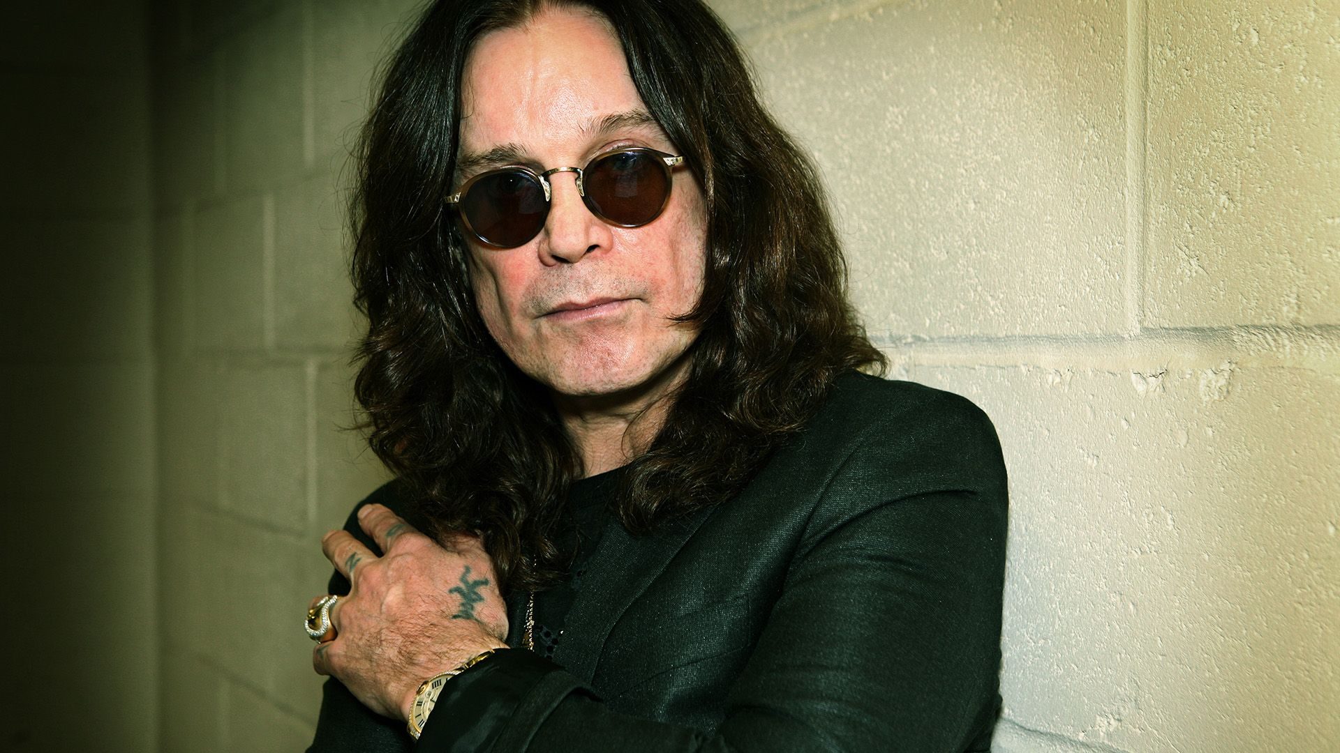 ozzy-osbourne-687ff3431f26d6d5f9f71a78-1 آزی آزبورن